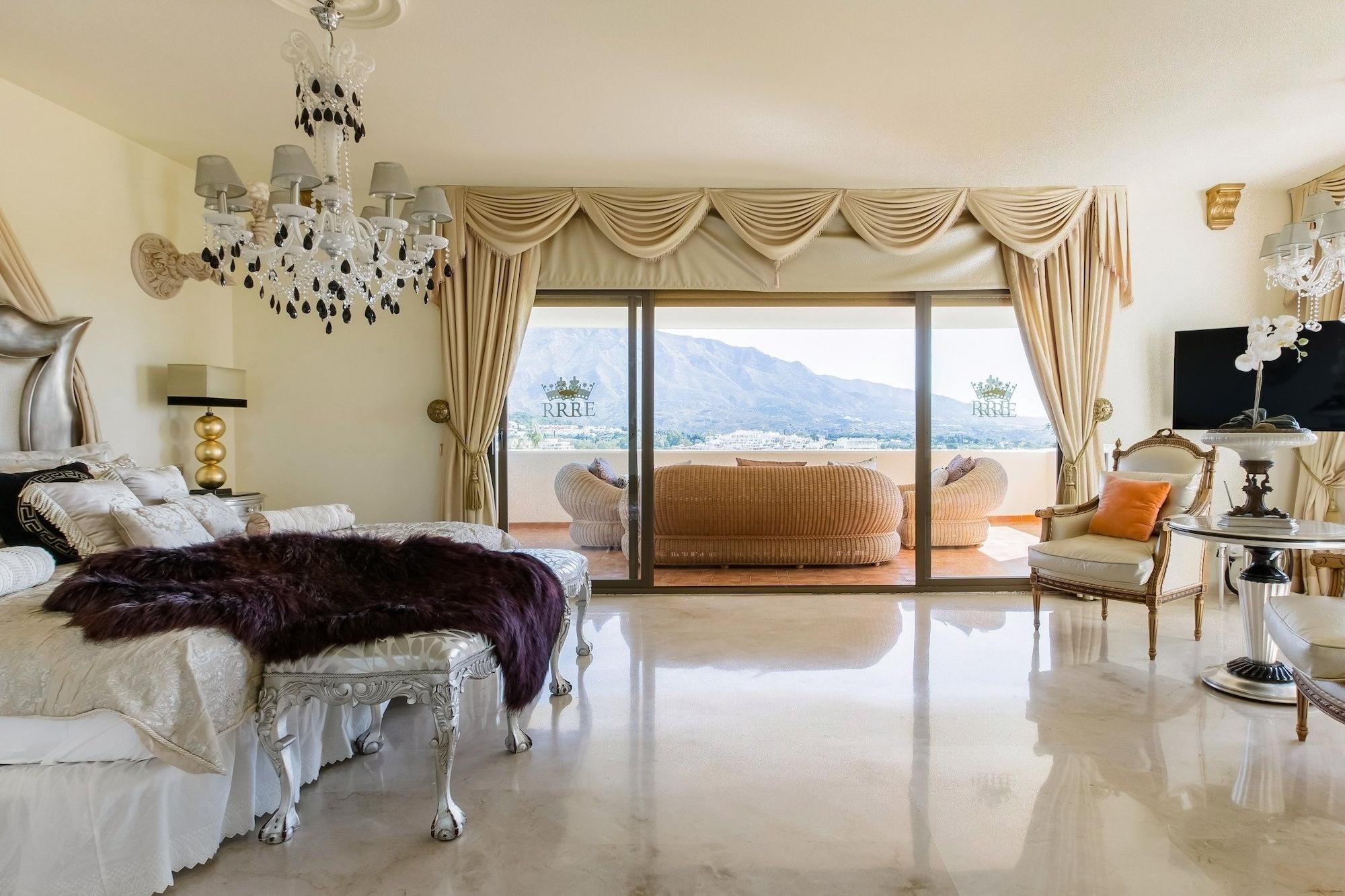 Royal Roman Empire Marbella Buitenkant foto