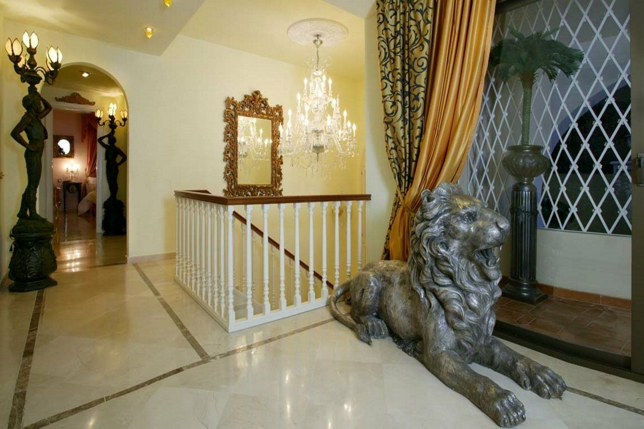 Royal Roman Empire Marbella Buitenkant foto